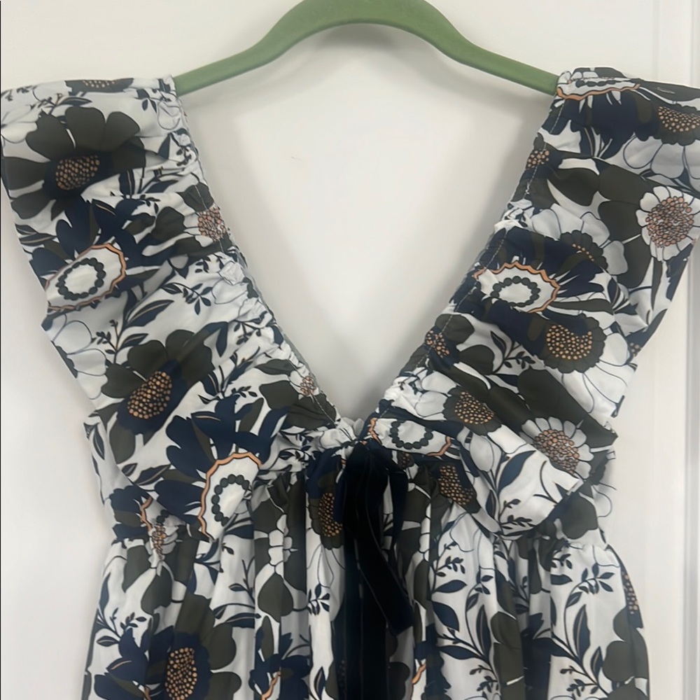 NWT- Ruffled Flutter Sleeve Mini Dress - Picture 3 of 6